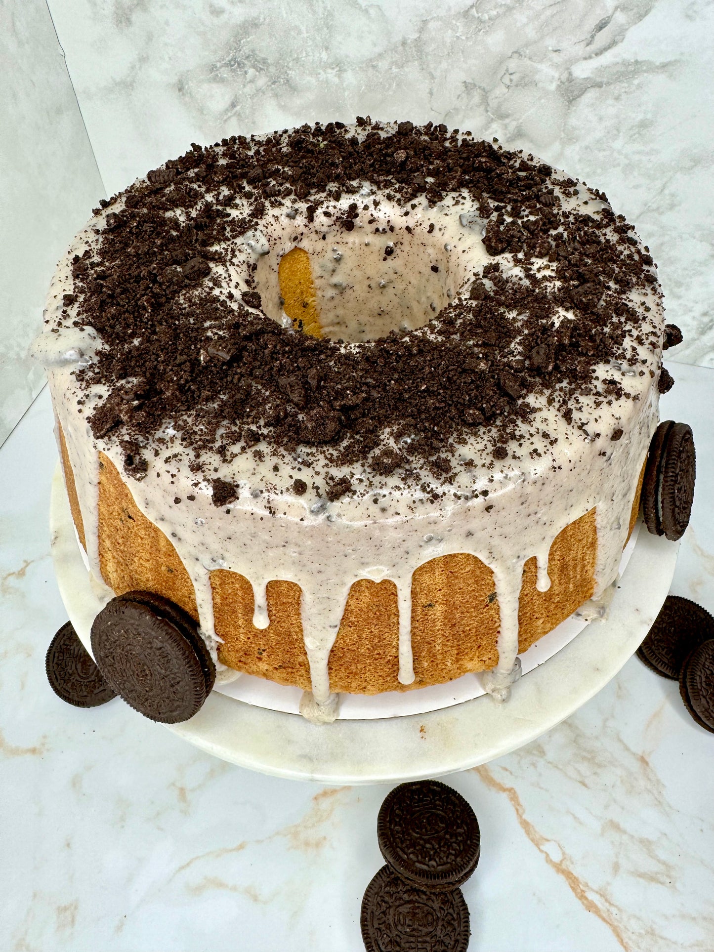 Cookies and Cream Pound Cake