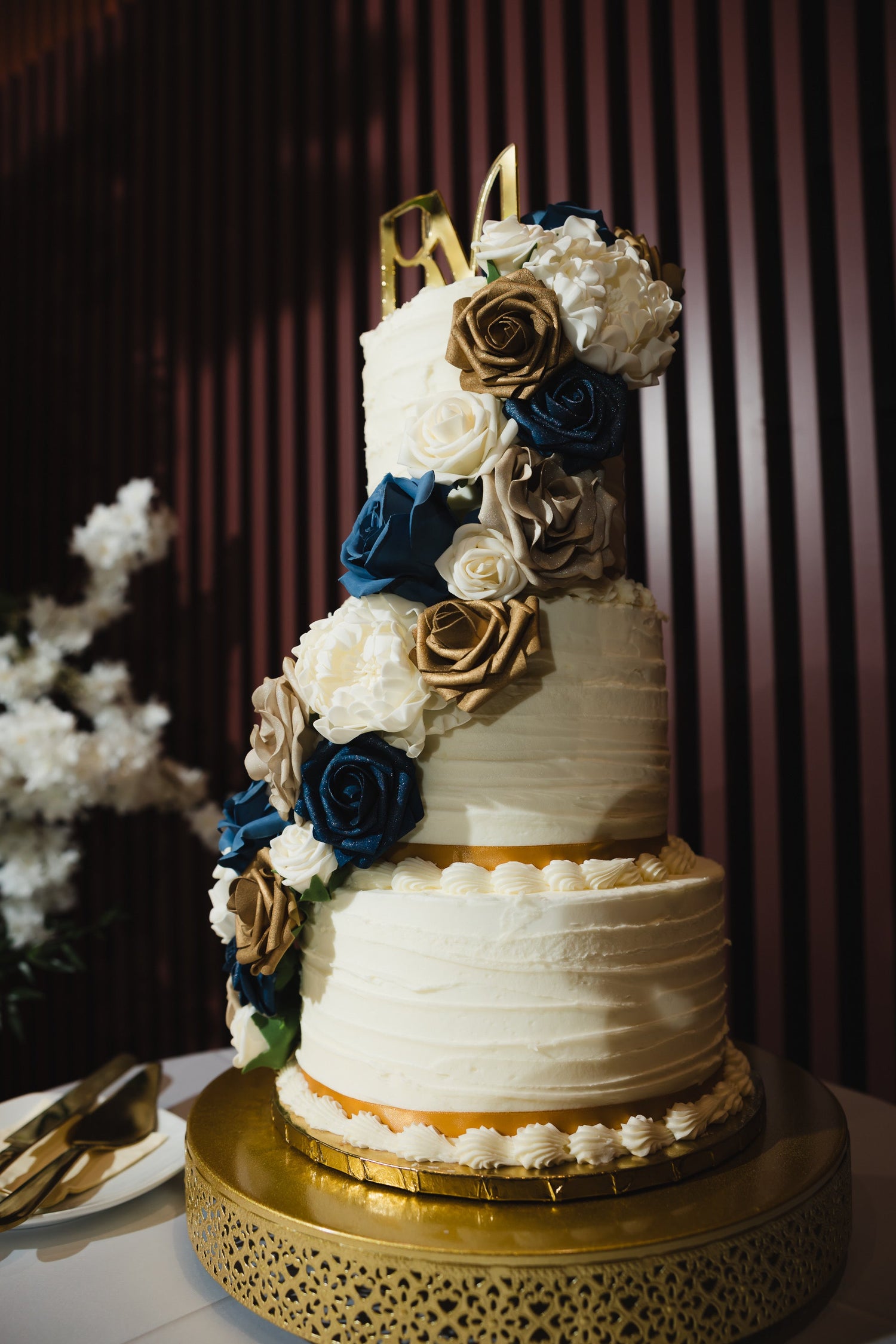 Custom Cakes